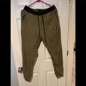 Nike track pants M size